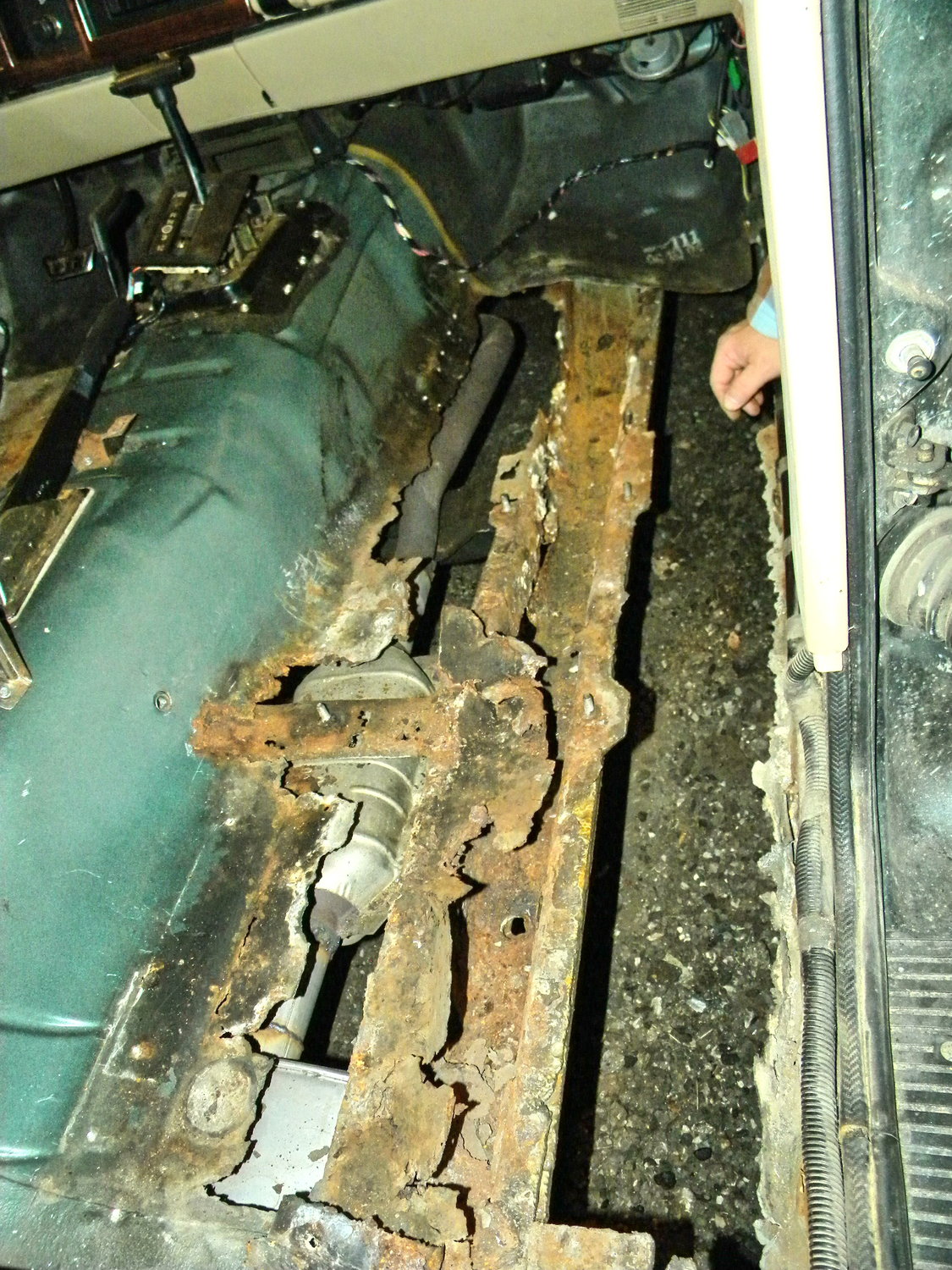 Key Parts 1/2 Front Floor Pan for 8401 Jeep Cherokee XJ Driver Side